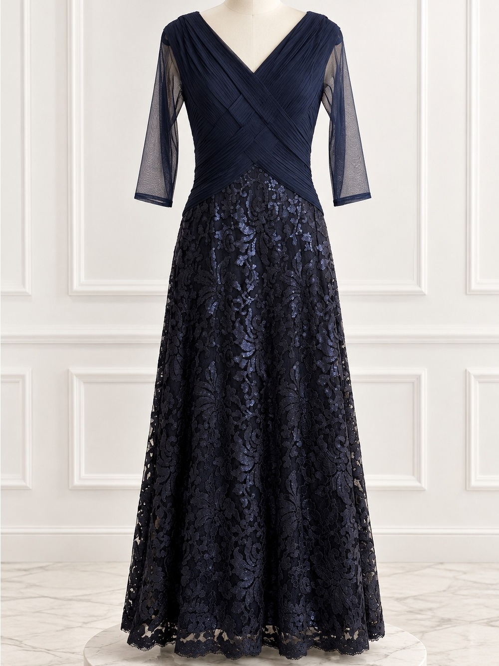 Tadashi Shoji Navy V‑Neck Lace & Mesh Evening Gown Size 4 Mother of The Bride